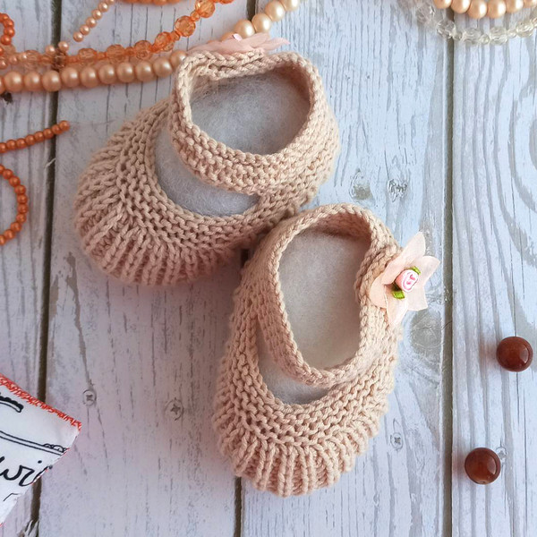 Baby_booties_pattern_8.jpg