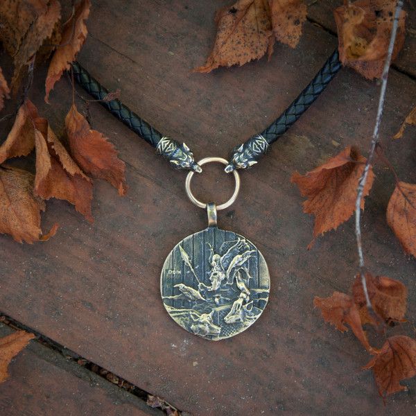 odin-necklace