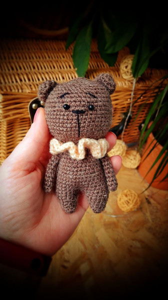 Amigurumi teddy bear crochet pattern 4.jpg
