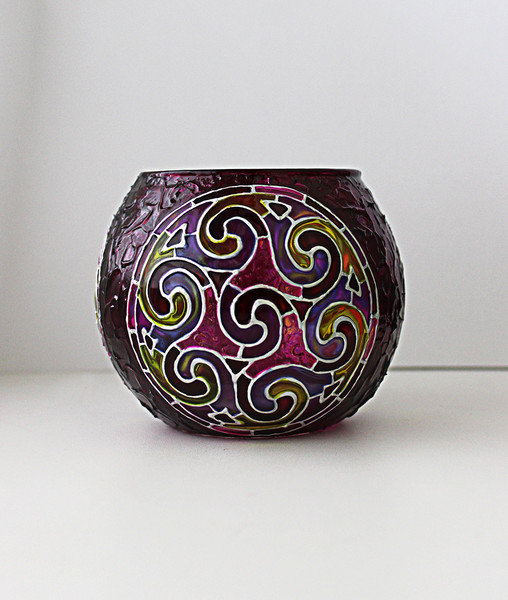 labyrinthcandleholder01.jpg