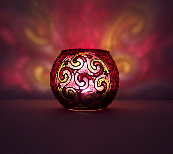 labyrinthcandleholder03.jpg