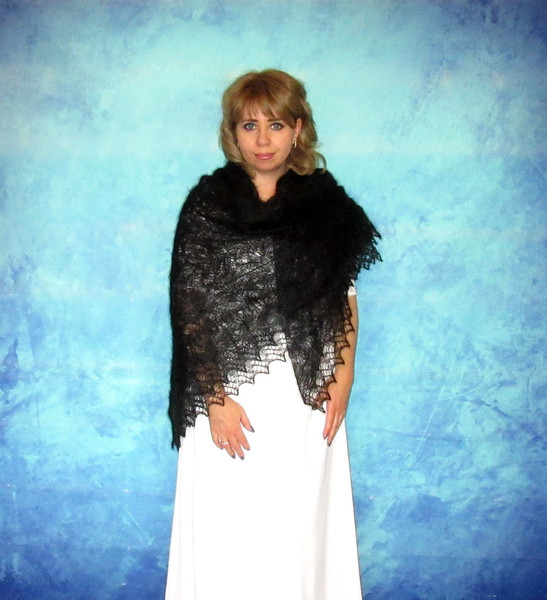 Hand knit black Russian Orenburg shawl, Woolen wrap, Goat down kerchief, Warm cover up, Handmade stole, Mourning cape 6.JPG