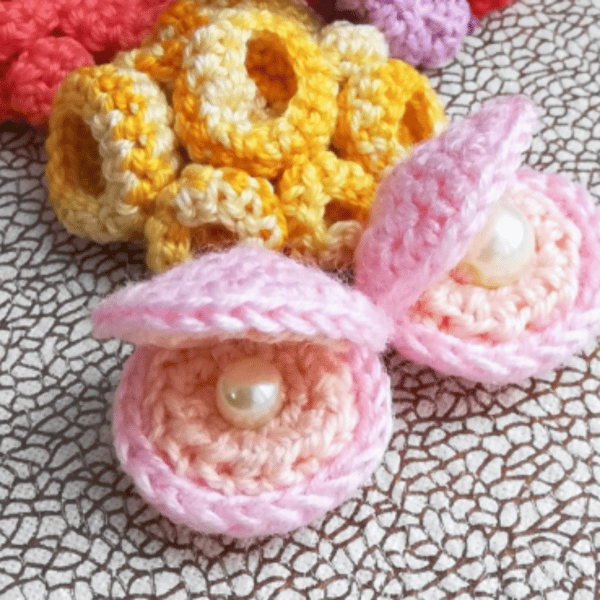 Crochet tiny seashell pattern, amigurumi mini sea animals - Inspire Uplift