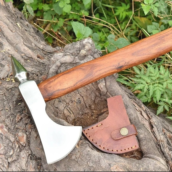 Handmade Steel Tomahawk Axe Integral Spike Axe.jpeg