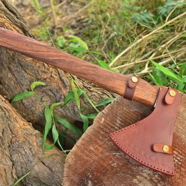 Handmade Steel Tomahawk Axe Integral Axes.jpeg