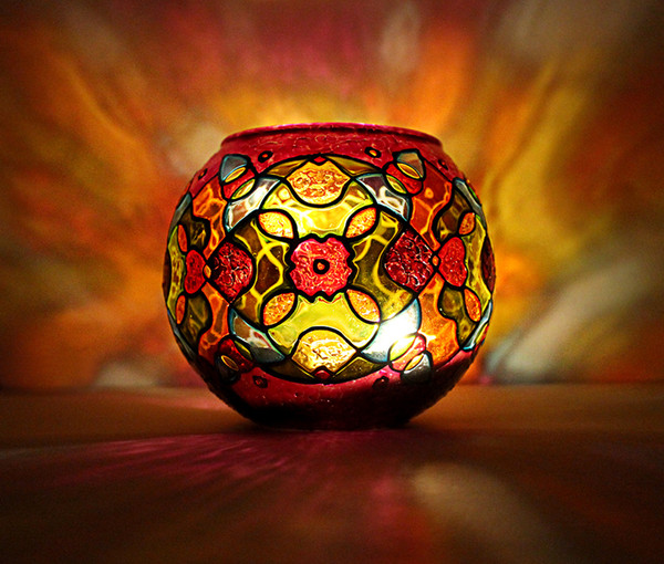 kaleidoscope-candle-holder-04.jpg