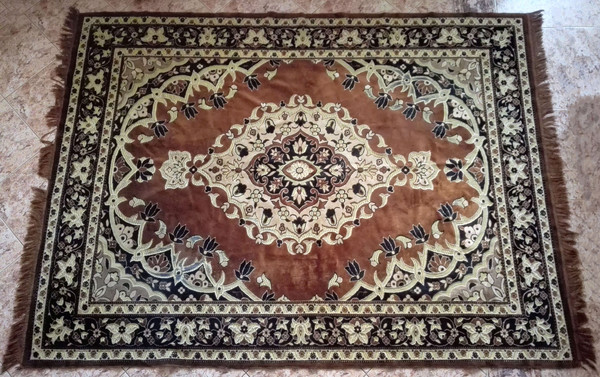 antique-rustic-carpet.jpg