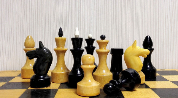 tournament-chess-set.jpg