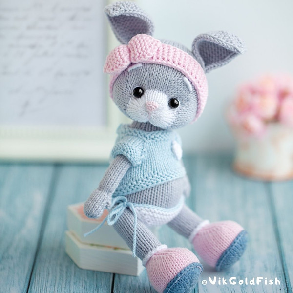 Knitted_rabbit_pattern