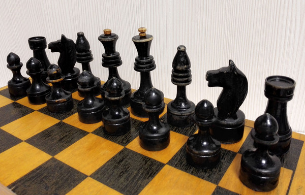 sovieet-wooden-chess.jpg