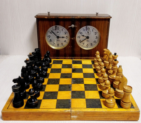 tournament-chess-set.jpg