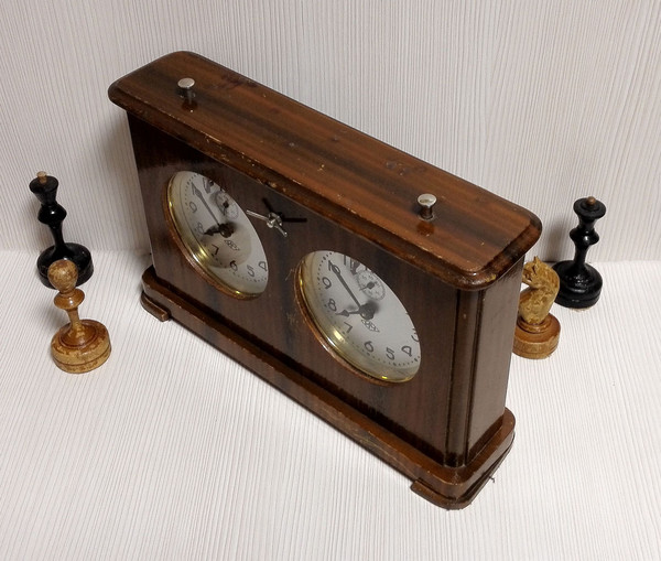 russian-wooden-chess-timer.jpg