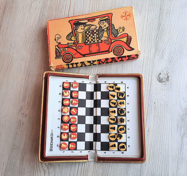 Magnetic chess SIMZA - Soviet vintage travel pocket chess ga - Inspire  Uplift