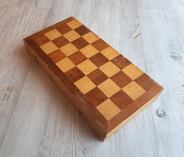 Soviet wooden chess board medium size - 40 cm vintage foldin - Inspire  Uplift