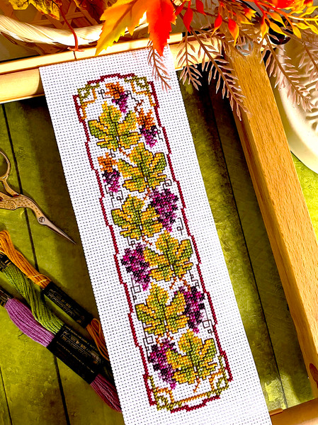 Grape Bookmark 2.jpg