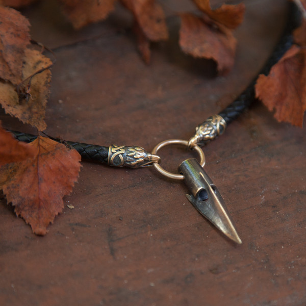 arrow-necklace