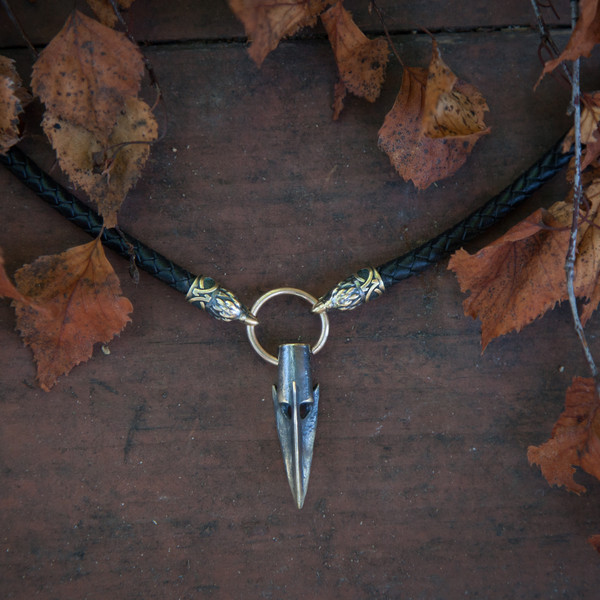 arrow-leather-necklace