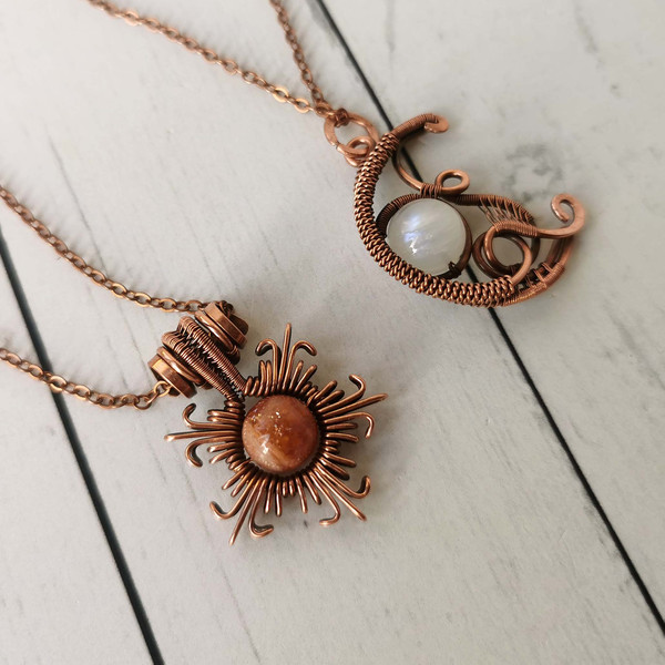 Sun-and-Moon-Necklace-set-Sunstone-and-Moonstone-necklaces-Wire-wrapped-copper-pendant-6.jpg