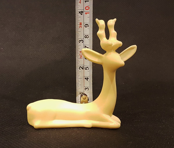 12 Vintage USSR Modern Art Deco Animal Figurines DEER Plastic 1970s.jpg