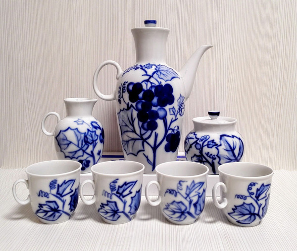 antique-porcelain.jpg