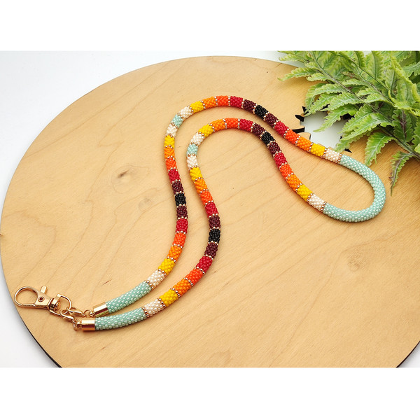 beaded-lanyard-4.jpg