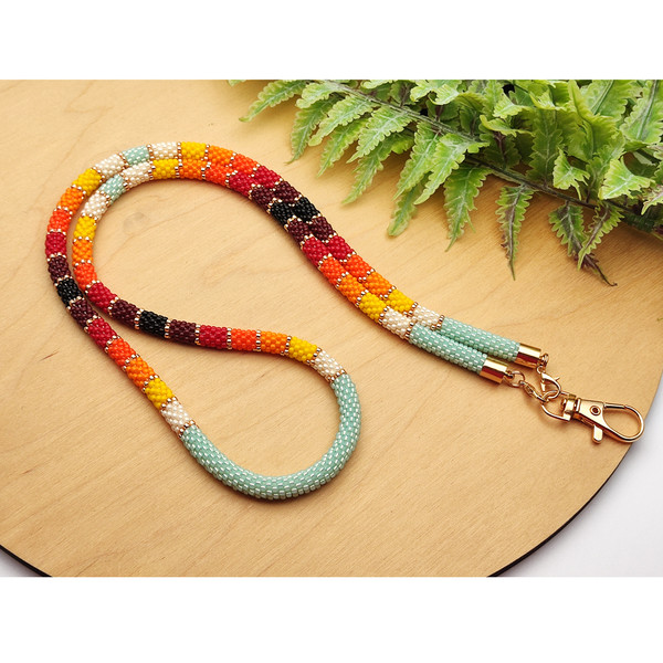 beaded-lanyard-7.jpg