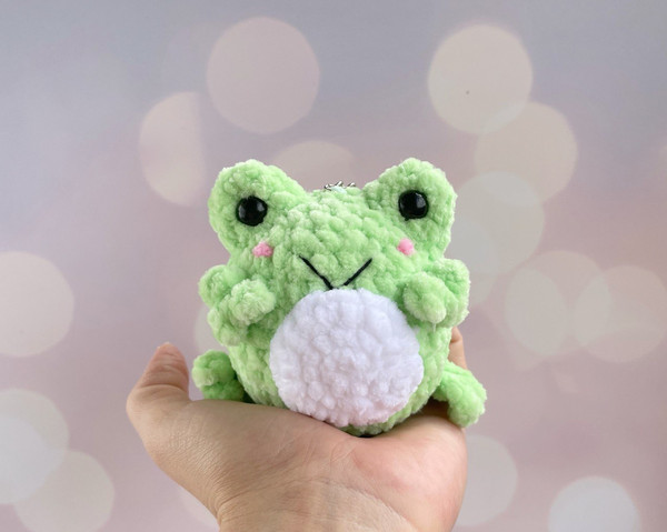 Frog Hat Piggy Ready to Ship Ergonomic Crochet Hook – Hook Ewe