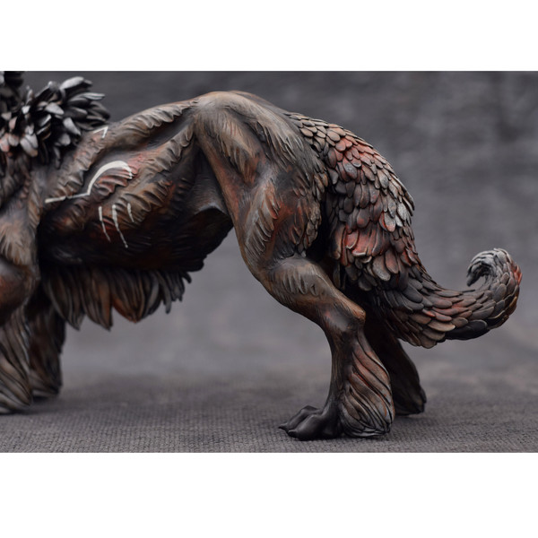 black-wolf-figurine-sculpture-toy-animal-10.JPG