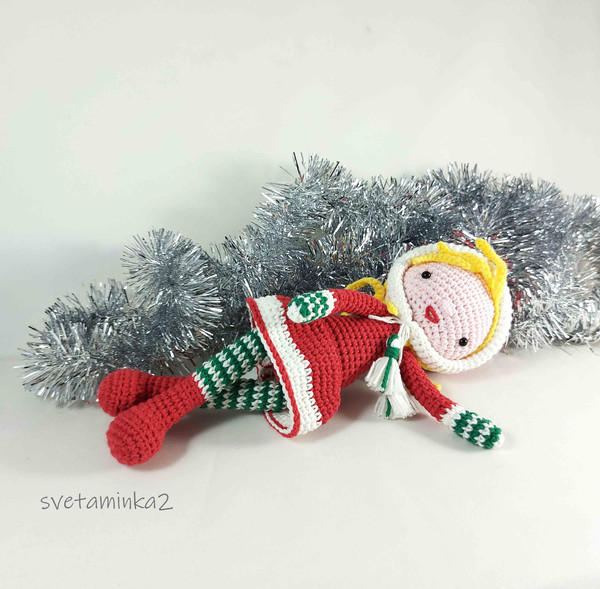 christmas-crochet-doll-pattern-5.jpg