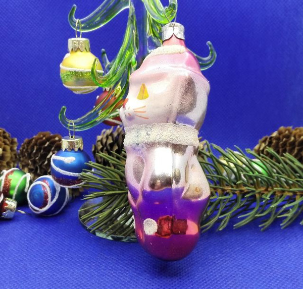 christmas-glass-toy-puss-in-boots.JPG