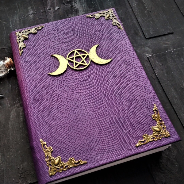 Grimoire Book of Spells, Book of Shadows