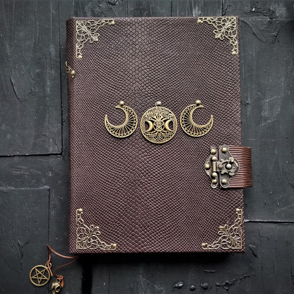 Huge Big Grimoire Pentagram Leather Spell Book of Shadows 