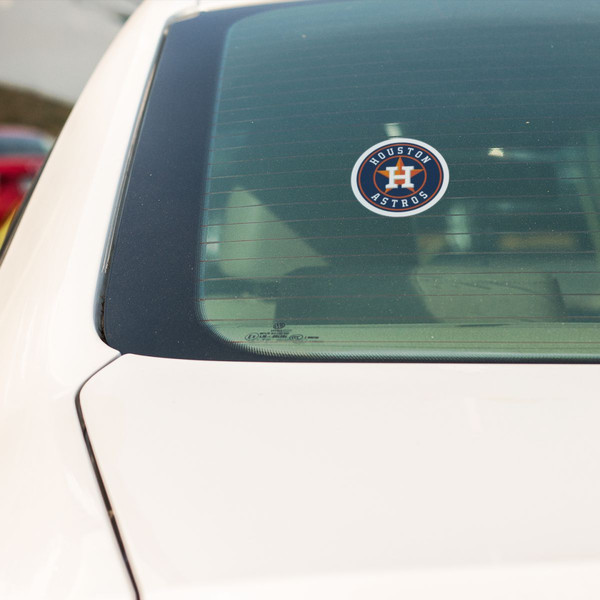 square-window-decal-mockup-on-the-back-window-of-a-white-sedan-car-a15352_compressed.jpg