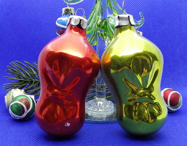 christmas-glass-ornaments.JPG