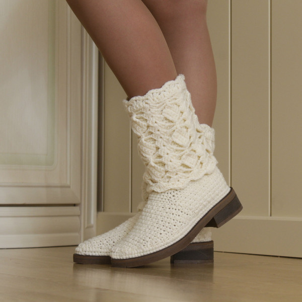 crochet boots ugg knitted snow 1.jpg