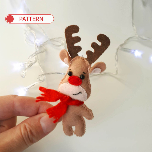 Reindeer Christmas Ornaments Felt Pattern.jpg