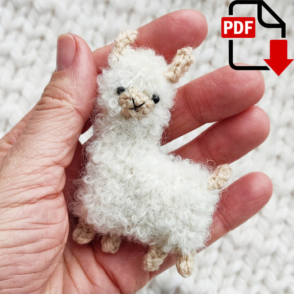 Cute Knitting Llama Crocheting Llama Gift For Knitting Tote Bag by  EQDesigns