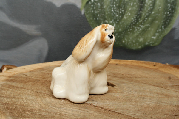 figurine fawn American Cocker Spaniel