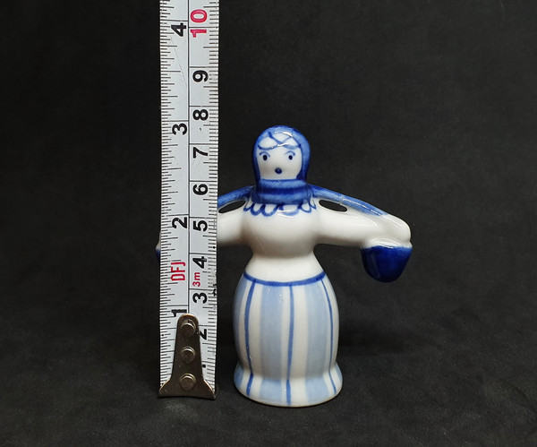 12 USSR Vintage GZHEL Porcelain GIRL WATER CARRIER Hand Painted Figurine 1980s.jpg