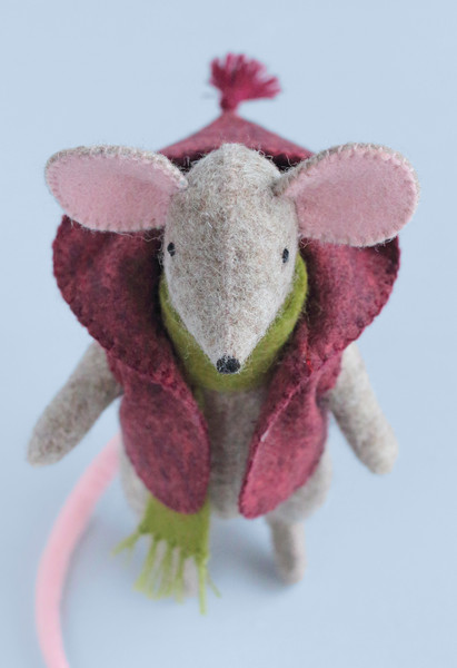 felt-mouse-doll-sewing-pattern-5.jpg