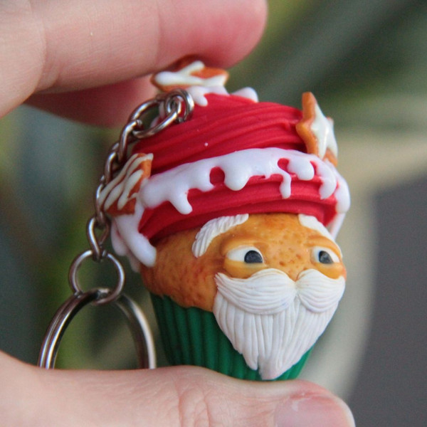 santa-claus-keychain-01.jpg