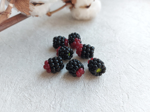 Create Beautiful PMC Rings with Blackberry Beads