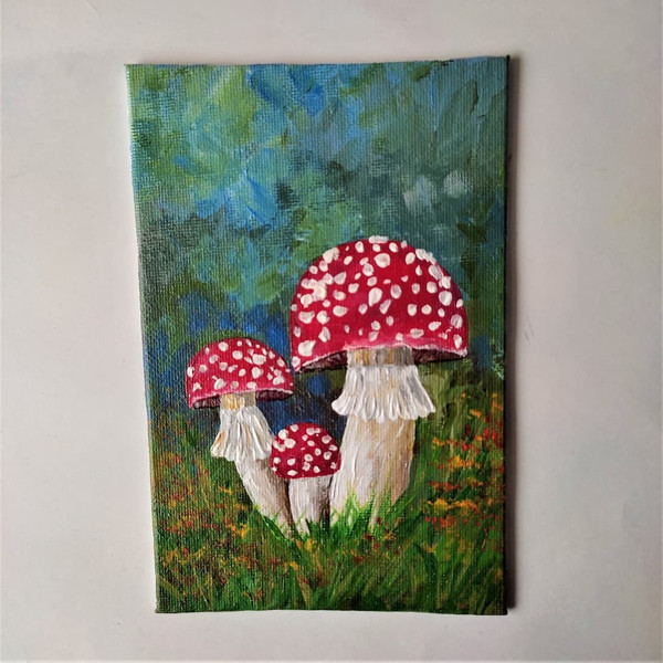 Handwritten-on-canvas-mushroom-fly-agaric-by-acrylic-paints-4.jpg