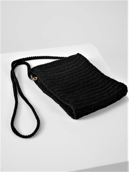 Knitted womens shoulder bag black
