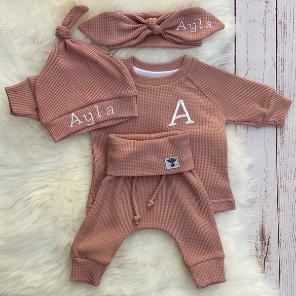 Personalized-baby-girl-coming-home-outfit-as-baby-shower-gift-for-girl-3.jpg