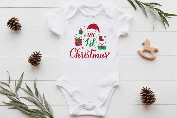 MerryChristmas054-Mockup2.jpg