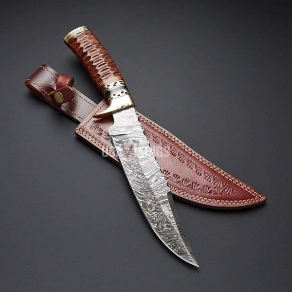 Handmade Damascus Hunting Bowie Knife Wood Handle & Leather - Inspire Uplift