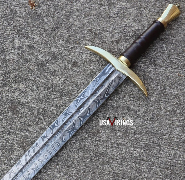  Custom Damascus Steel / Sword / Dagger / Celtic Sword