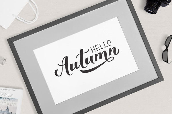 HelloAutumn021-Mockup3.jpg