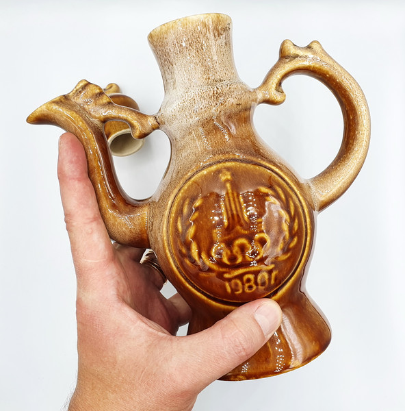 11 Ceramic Pitcher Olympic Games Moscow USSR 1980.jpg